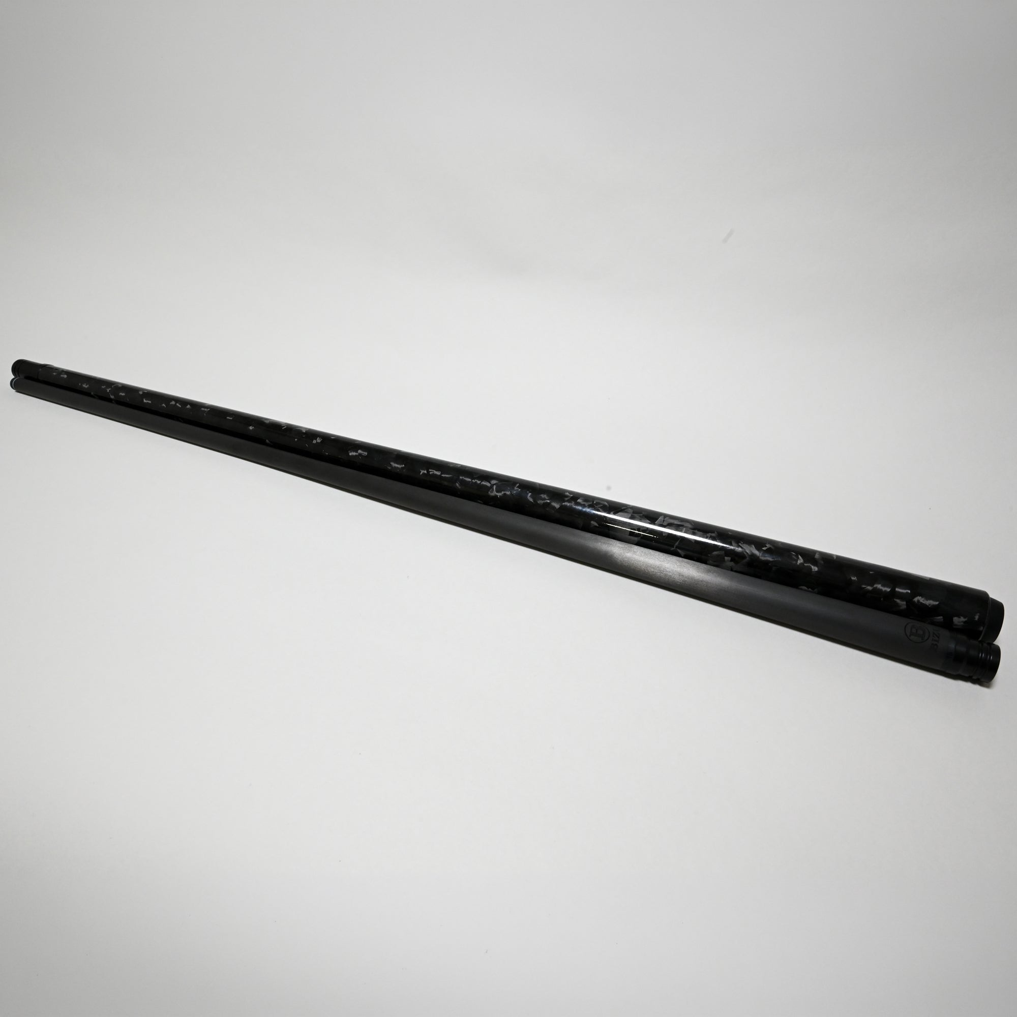 BIZU MARS IMPACT カーボンファイバー プールキュー - ブラック ダークナイト